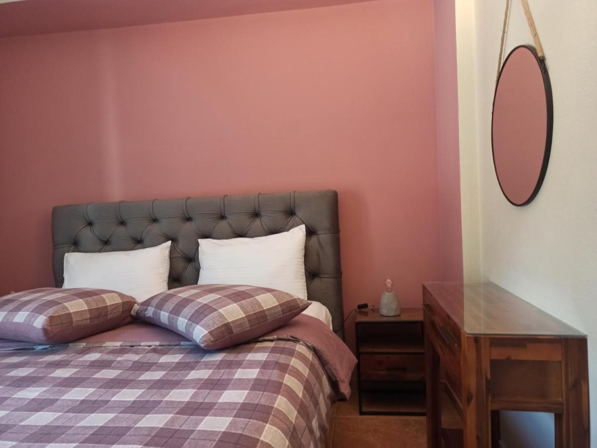 Elatos Boutique Mountainhouse Villa Karpenisi ภายนอก รูปภาพ